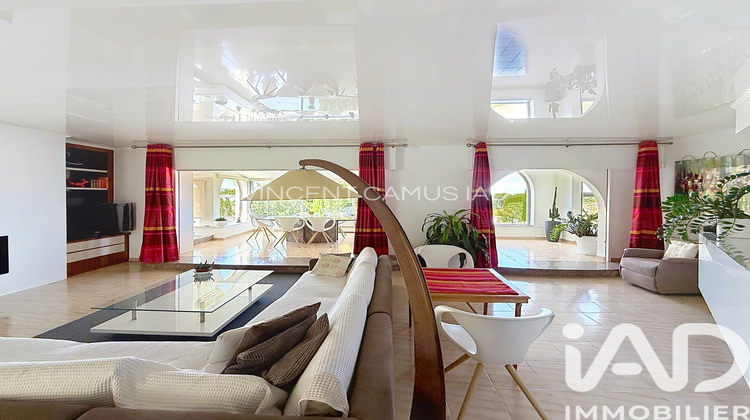 Ma-Cabane - Vente Maison Sanary-sur-Mer, 263 m²
