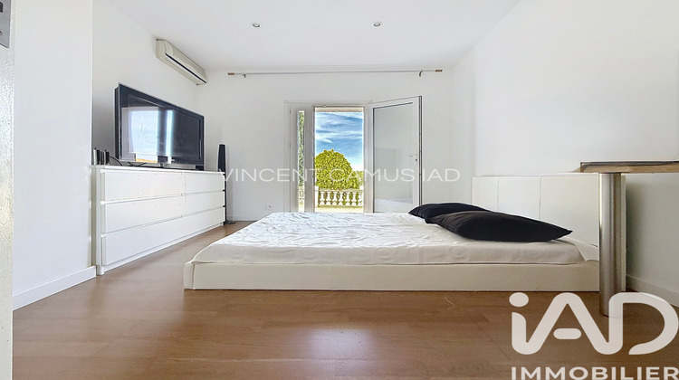 Ma-Cabane - Vente Maison Sanary-sur-Mer, 263 m²