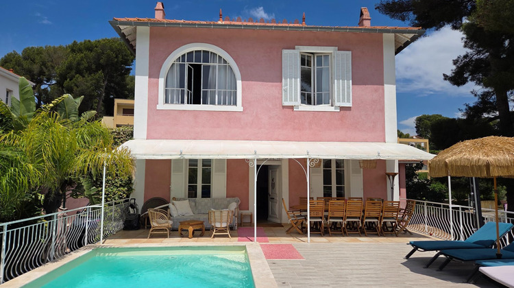 Ma-Cabane - Vente Maison Sanary-sur-Mer, 246 m²