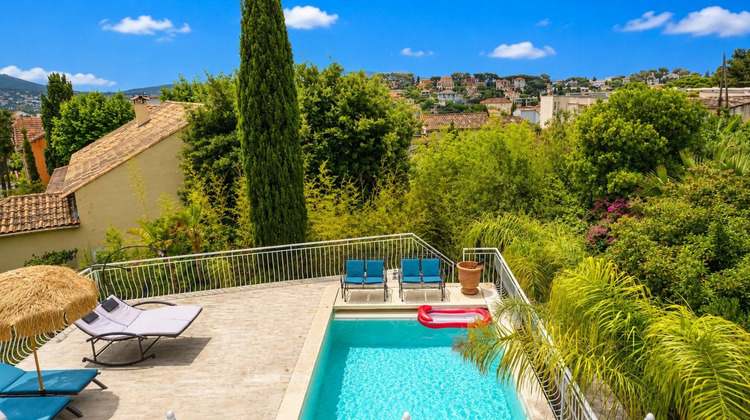 Ma-Cabane - Vente Maison Sanary-sur-Mer, 246 m²
