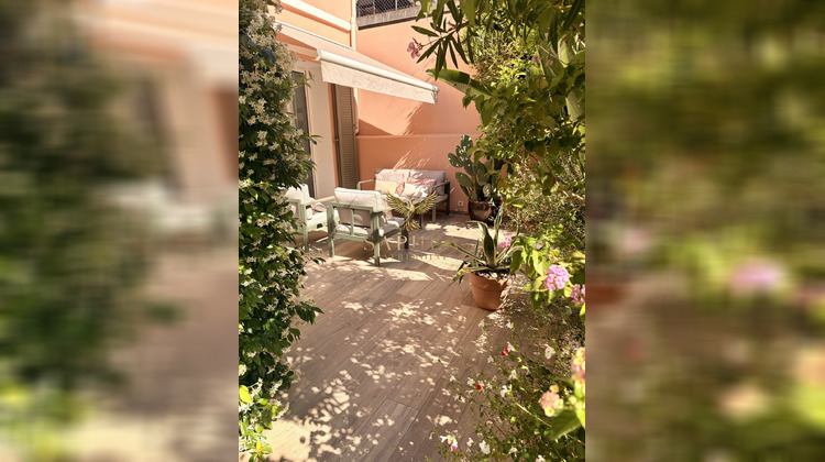 Ma-Cabane - Vente Maison Sanary-sur-Mer, 85 m²