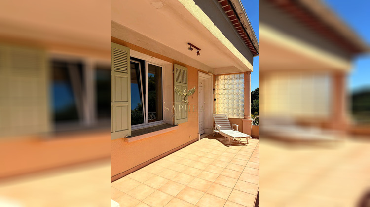 Ma-Cabane - Vente Maison Sanary-sur-Mer, 200 m²