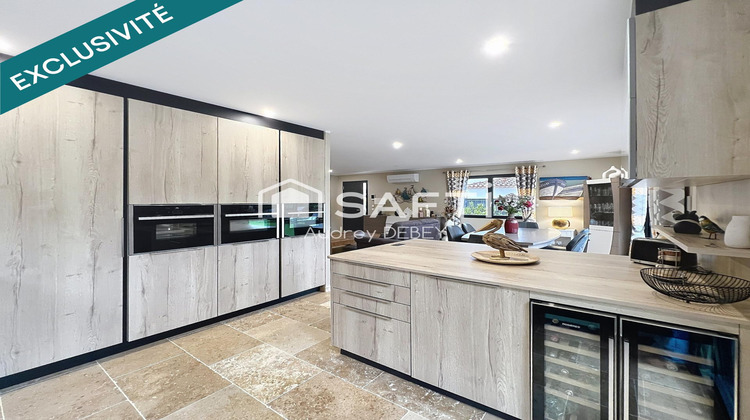 Ma-Cabane - Vente Maison Sanary-sur-Mer, 147 m²