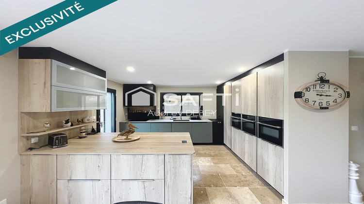 Ma-Cabane - Vente Maison Sanary-sur-Mer, 147 m²