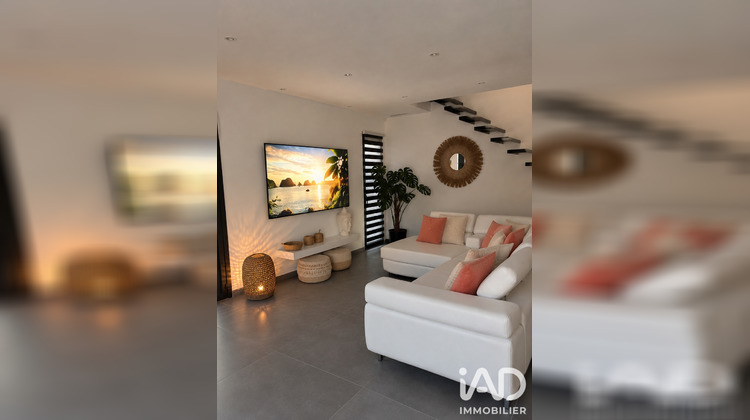 Ma-Cabane - Vente Maison Sanary-sur-Mer, 170 m²