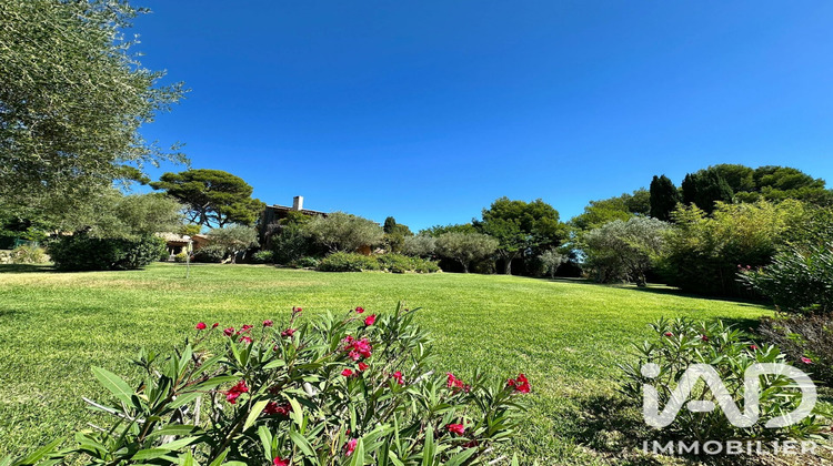 Ma-Cabane - Vente Maison Sanary-sur-Mer, 307 m²