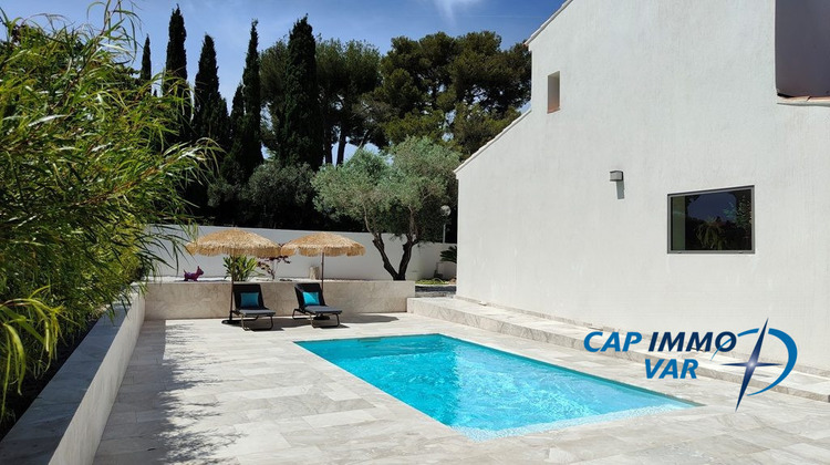Ma-Cabane - Vente Maison Sanary-sur-Mer, 130 m²