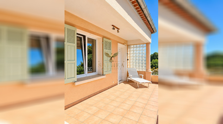Ma-Cabane - Vente Maison Sanary-sur-Mer, 200 m²