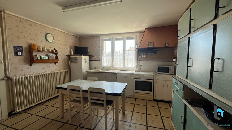 Ma-Cabane - Vente Maison SANCHEVILLE, 77 m²
