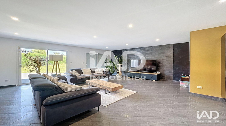 Ma-Cabane - Vente Maison Sanssac-l'Église, 182 m²