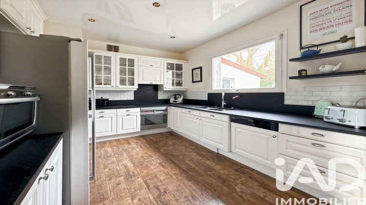 Ma-Cabane - Vente Maison Santeny, 279 m²