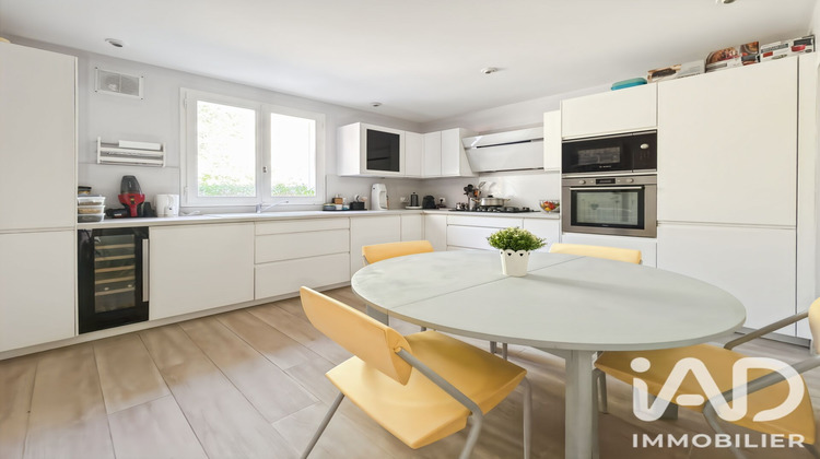 Ma-Cabane - Vente Maison Santeny, 181 m²