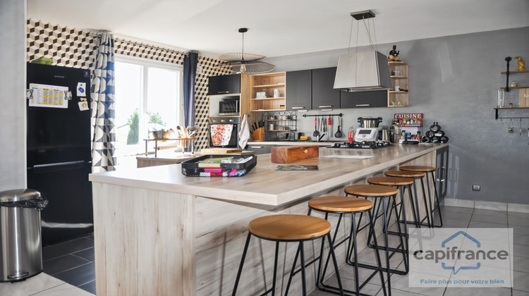 Ma-Cabane - Vente Maison SANVIGNES LES MINES, 200 m²