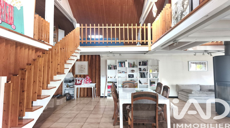 Ma-Cabane - Vente Maison Sarrouilles, 237 m²