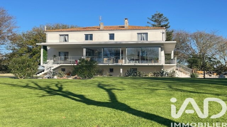 Ma-Cabane - Vente Maison Saujon, 290 m²