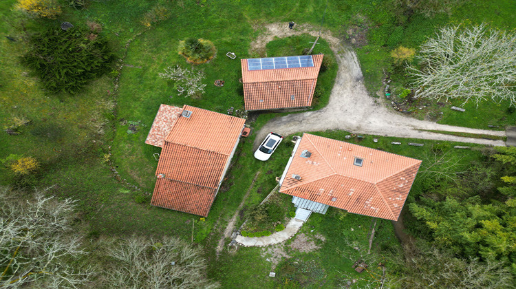 Ma-Cabane - Vente Maison SAUVAGNAS, 180 m²