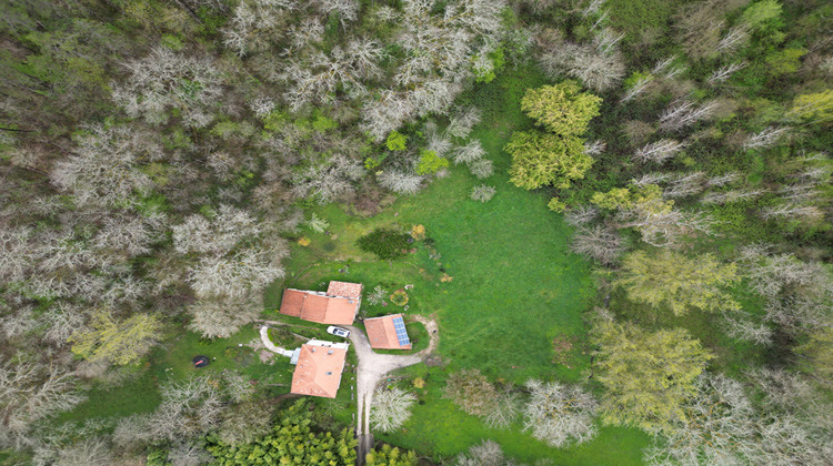 Ma-Cabane - Vente Maison SAUVAGNAS, 180 m²