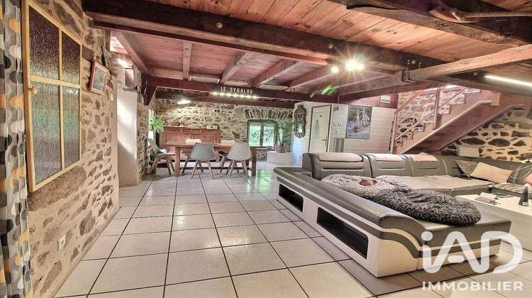 Ma-Cabane - Vente Maison Sauvagnat, 151 m²