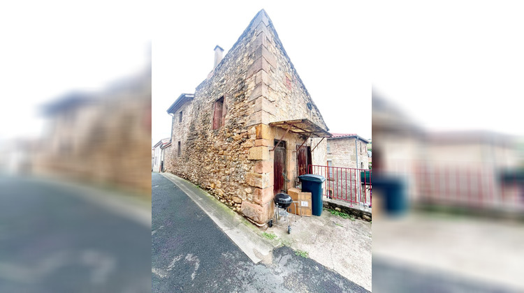 Ma-Cabane - Vente Maison SAUVAGNAT-SAINTE-MARTHE, 70 m²