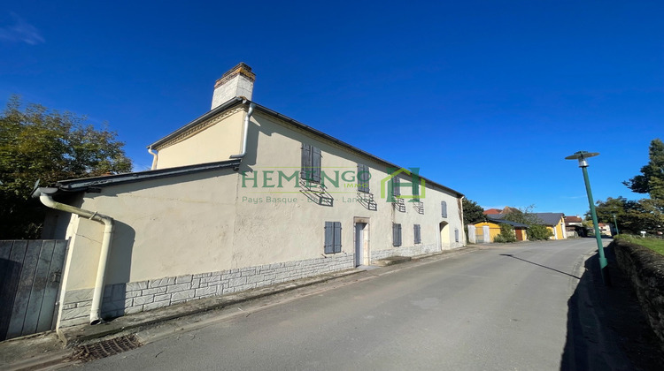 Ma-Cabane - Vente Maison Sauveterre-de-Béarn, 110 m²