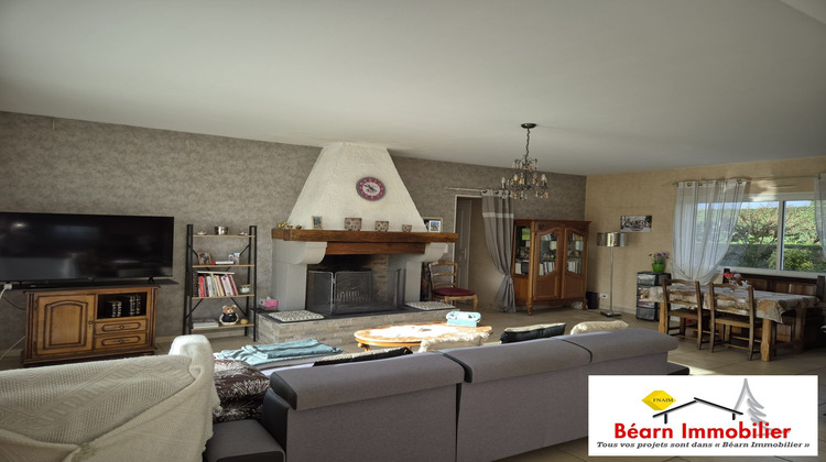 Ma-Cabane - Vente Maison Sauveterre-de-Béarn, 210 m²