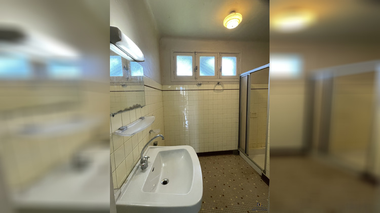 Ma-Cabane - Vente Maison Sauveterre-de-Béarn, 66 m²