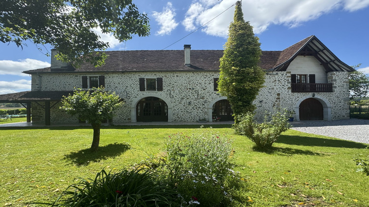 Ma-Cabane - Vente Maison Sauveterre-de-Béarn, 235 m²