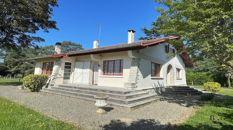 Ma-Cabane - Vente Maison Sauveterre-de-Béarn, 160 m²