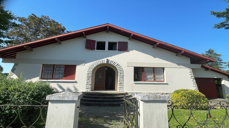 Ma-Cabane - Vente Maison Sauveterre-de-Béarn, 160 m²