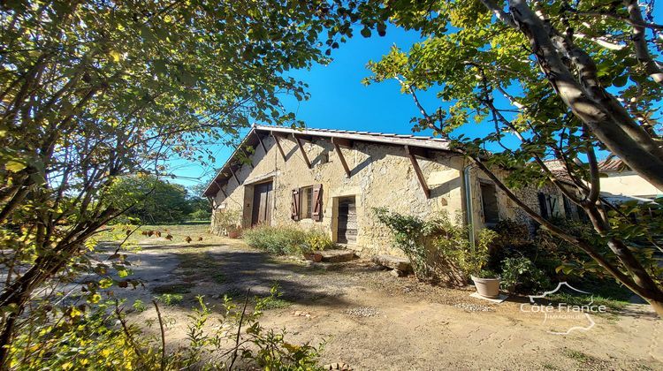 Ma-Cabane - Vente Maison Sauveterre-de-Guyenne, 180 m²