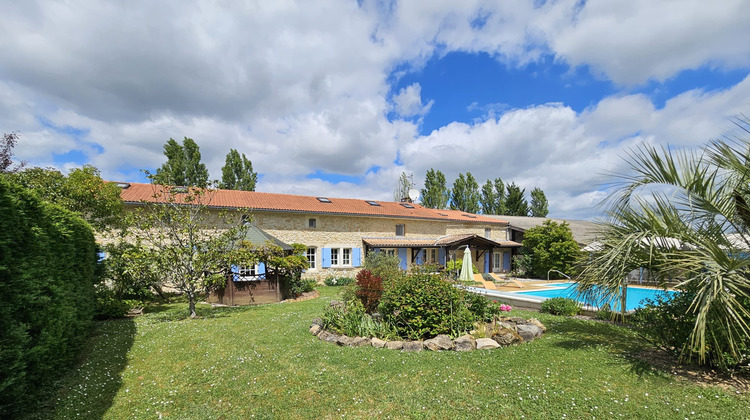 Ma-Cabane - Vente Maison Sauveterre-de-Guyenne, 350 m²