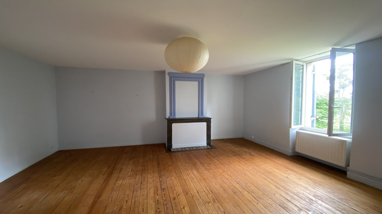 Ma-Cabane - Vente Maison Sauveterre-de-Guyenne, 159 m²