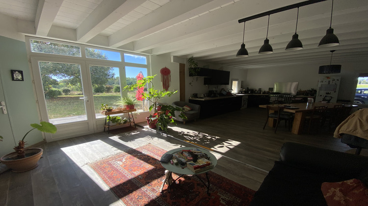 Ma-Cabane - Vente Maison Sauveterre-de-Guyenne, 241 m²