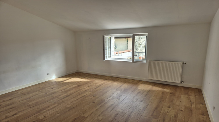 Ma-Cabane - Vente Maison Sauveterre-de-Guyenne, 101 m²