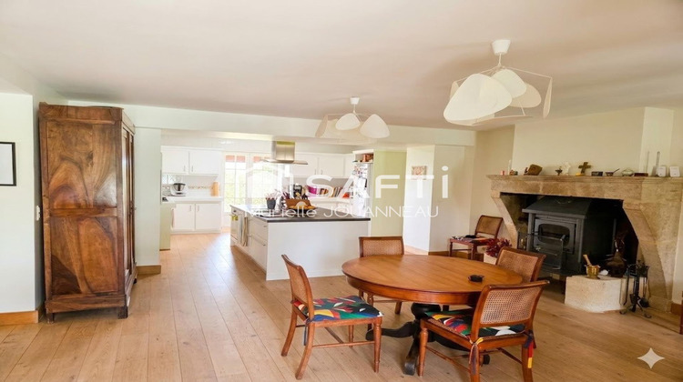 Ma-Cabane - Vente Maison Sauveterre-de-Guyenne, 400 m²