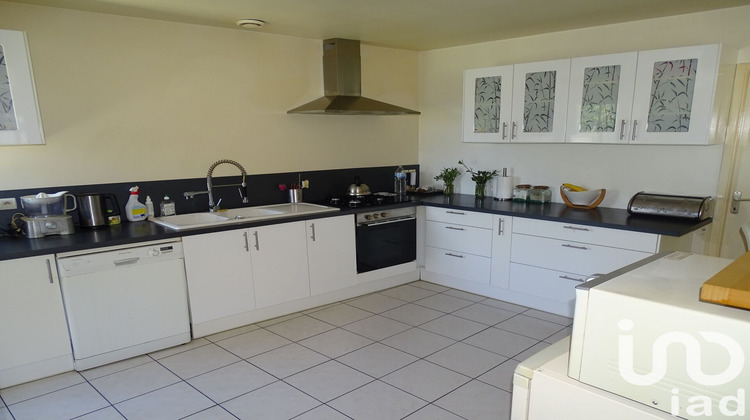 Ma-Cabane - Vente Maison Sauveterre-de-Guyenne, 152 m²