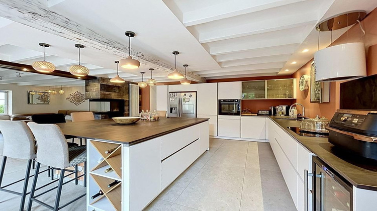 Ma-Cabane - Vente Maison Sauveterre-de-Guyenne, 207 m²