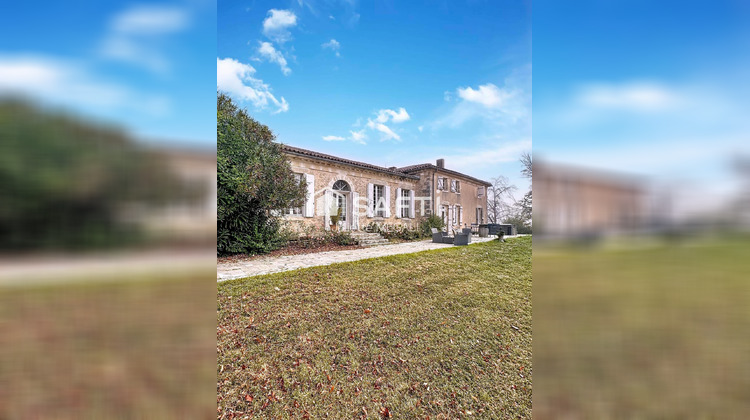 Ma-Cabane - Vente Maison Sauveterre-de-Guyenne, 379 m²
