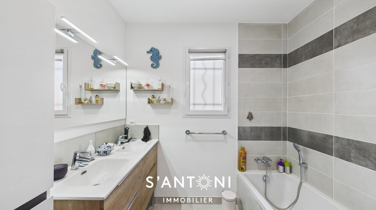 Ma-Cabane - Vente Maison SAUVIAN, 100 m²