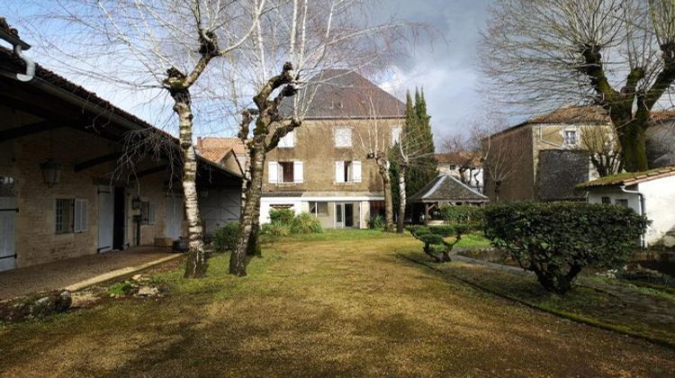 Ma-Cabane - Vente Maison Sauzé-Vaussais, 198 m²