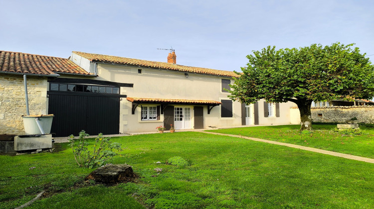 Ma-Cabane - Vente Maison Sauzé-Vaussais, 113 m²