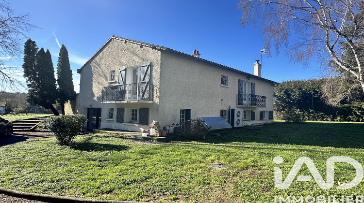 Ma-Cabane - Vente Maison Sauzé-Vaussais, 175 m²