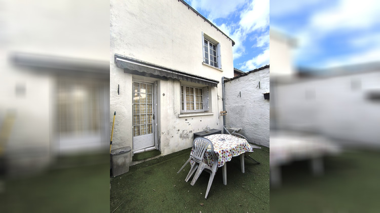 Ma-Cabane - Vente Maison Sauzé-Vaussais, 181 m²