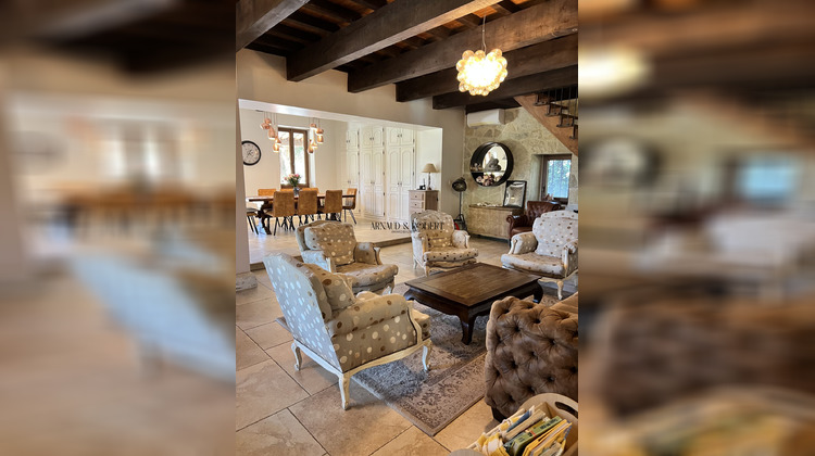 Ma-Cabane - Vente Maison Sauzet, 380 m²