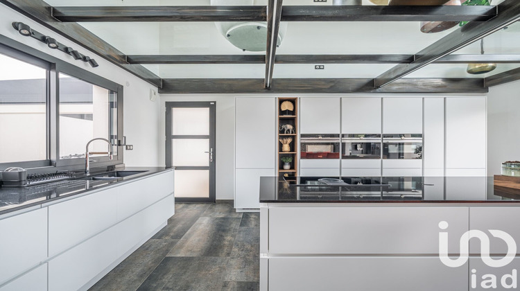 Ma-Cabane - Vente Maison Savas-Mépin, 189 m²