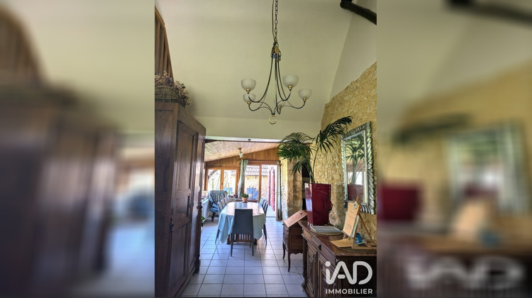 Ma-Cabane - Vente Maison Savignac-de-Miremont, 211 m²