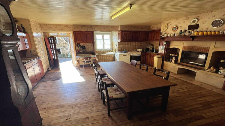 Ma-Cabane - Vente Maison SAVIGNAC LEDRIER, 175 m²