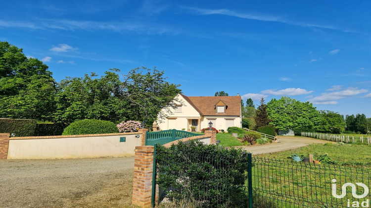 Ma-Cabane - Vente Maison Savigné-l'Évêque, 145 m²