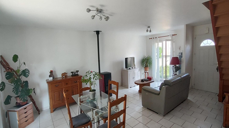 Ma-Cabane - Vente Maison Savigne-sur-Lathan, 106 m²