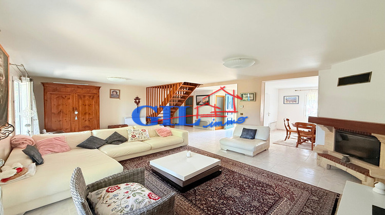 Ma-Cabane - Vente Maison SAVIGNY-LE-TEMPLE, 116 m²